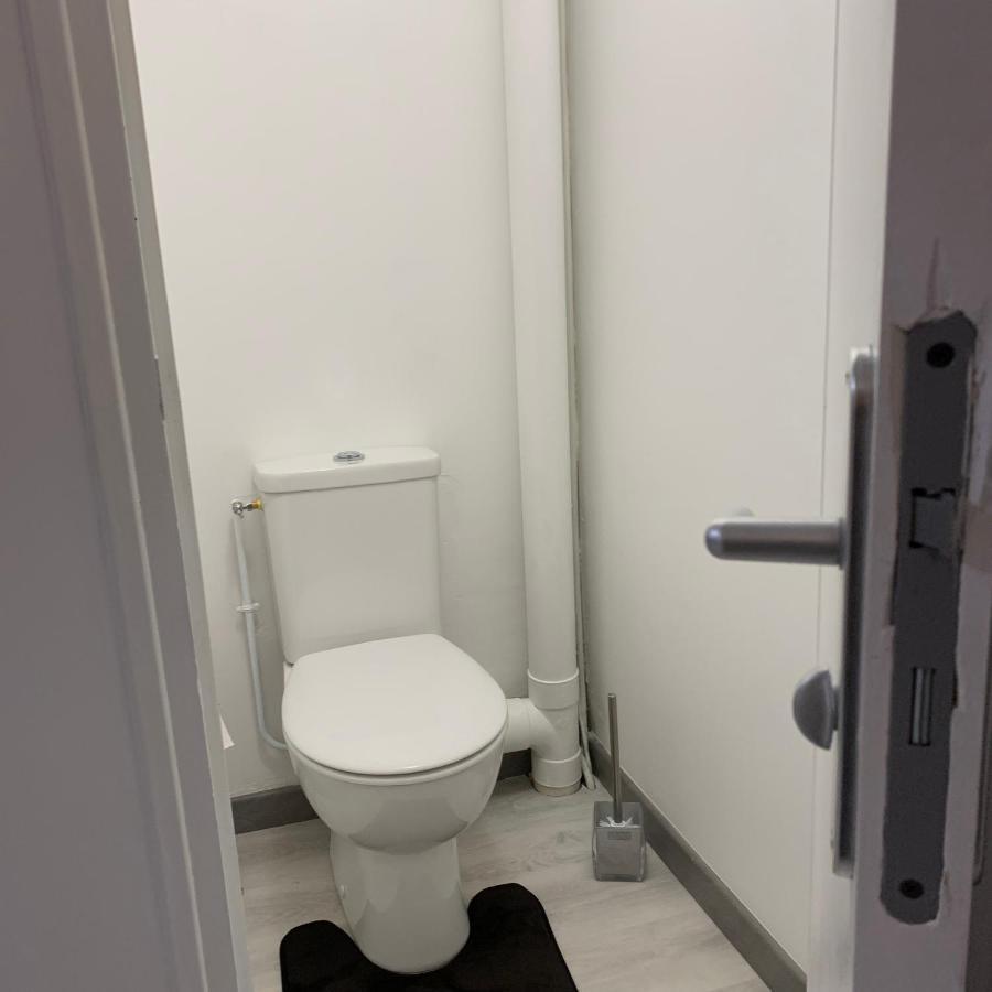 Appartement 4 Personnes Emplacement Ideal Proche Des 24H Et Gare Le Mans Luaran gambar