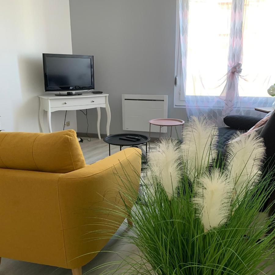 Appartement 4 Personnes Emplacement Ideal Proche Des 24H Et Gare Le Mans Luaran gambar